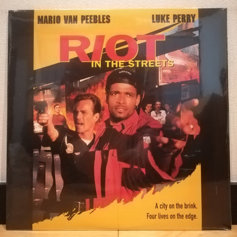 Riot in the Streets US LD Laserdisc ID3887HL